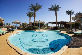 apartment with nice sea view in sahl hashesh